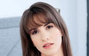 lili charmelle wiki|@charmellelili .